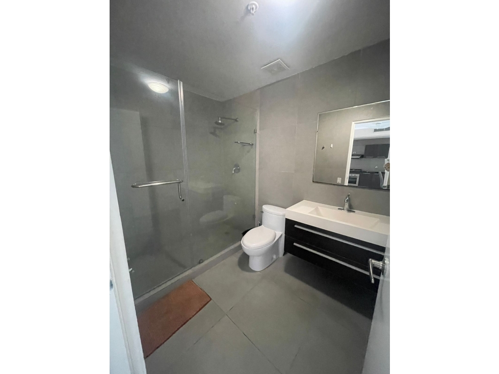 SE VENDE APARTAMENTO AMOBLADO EN AV. BALBOA — foto 5