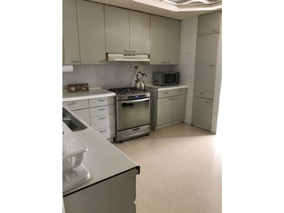 ALQUILO APARTAMENTO AMOBLADO MARBELLA $1.500 — foto 2