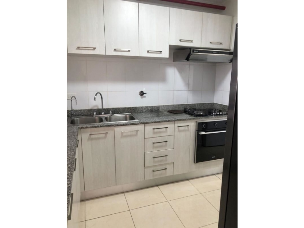 Alquilo Estratégico apartamento amoblado en la 12 de octubre — foto 6