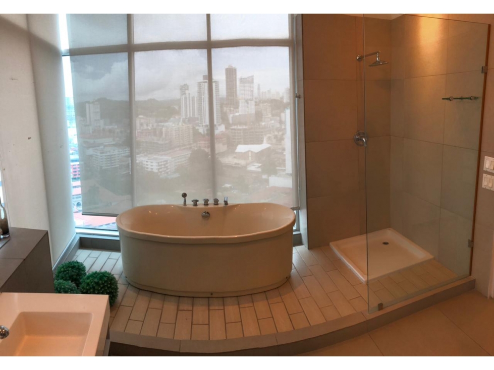 SE VENDE APARTAMENTO 154 MT2 AVE BALBOA - 2