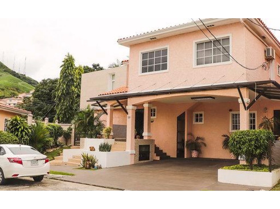 Se Vende Casa en Altos de Panamá, Remodelada B/.765,000 - 1