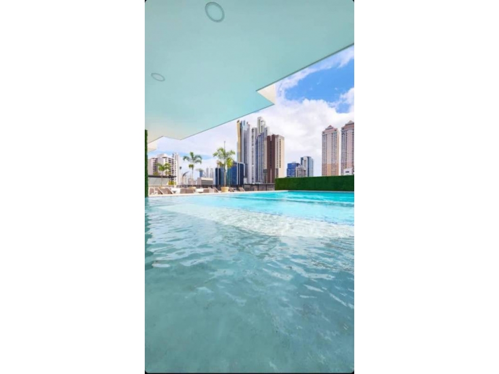 SE ALQUILA CENTRICO Y LUJOSO APARTAMENTO — foto 5