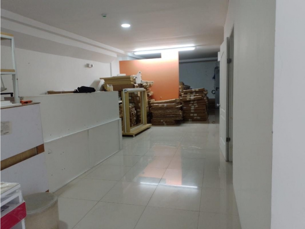 Alquilo Extraordinario local en via españa listo para ocupar — foto 4