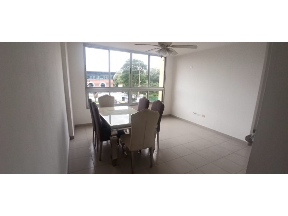 SE VENDE APARTAMENTO EN JUAN DIAZ