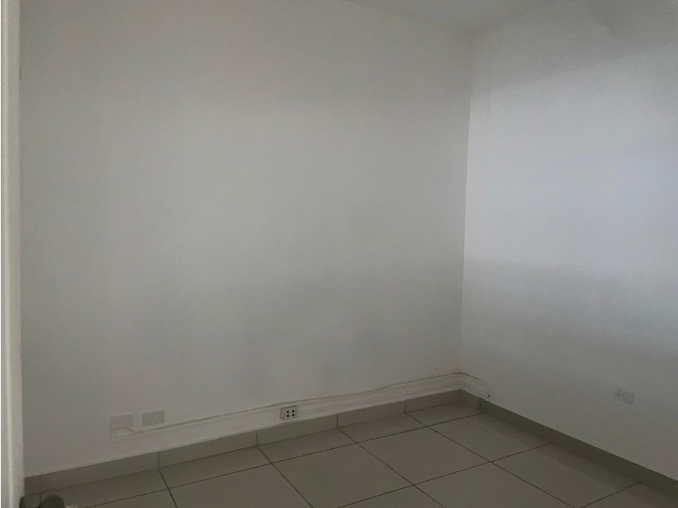 Local con excelente ubicación y visibilidad - Bella Vista - 200 mt2 — foto 5