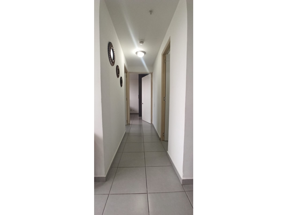 SE VENDE APARTAMENTO EN TUMBA MUERTO