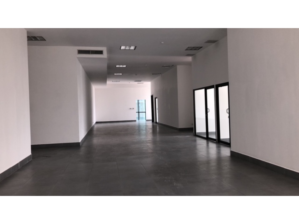 ALQUILO AMPLIA OFICINA EN OBARRIO $3300!!! — foto 4