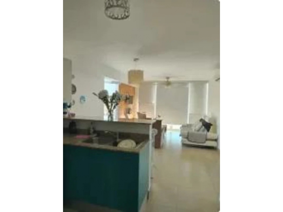 SE ALQUILA APARTAMENTON EN SAN CARLOS - 1