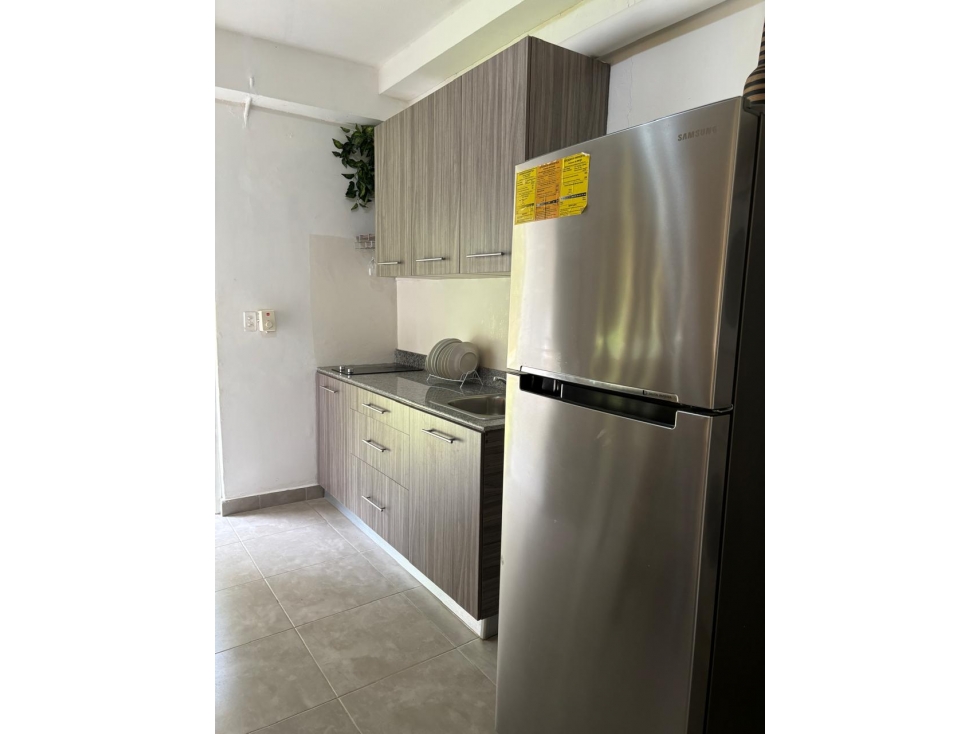 SE ALQUILA APARTAMENTO AMOBLADO EN ANCON - 6
