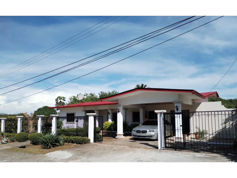 VENTA DE CASA EN LA PERLA, DAVID, CHIRIQUÍ