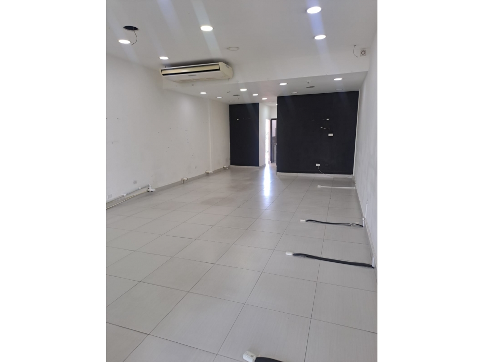 SE ALQUILA LOCAL COMERCIAL EN SAN FRANCISCO