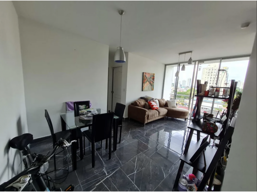ALQUILO APARTAMENTO EN CARRASQUILLA
