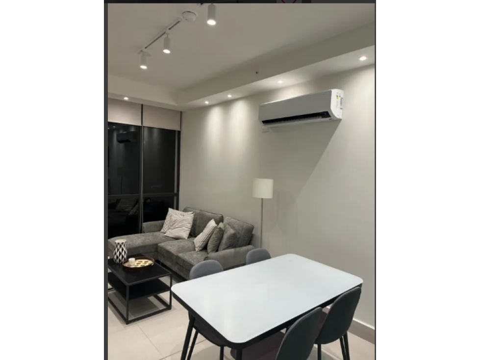 Alquilo Exclusivo Apartamento en Coco del Mar - 2