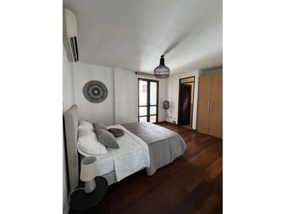 Apartamento Amoblado en Casco antiguo Alquiler