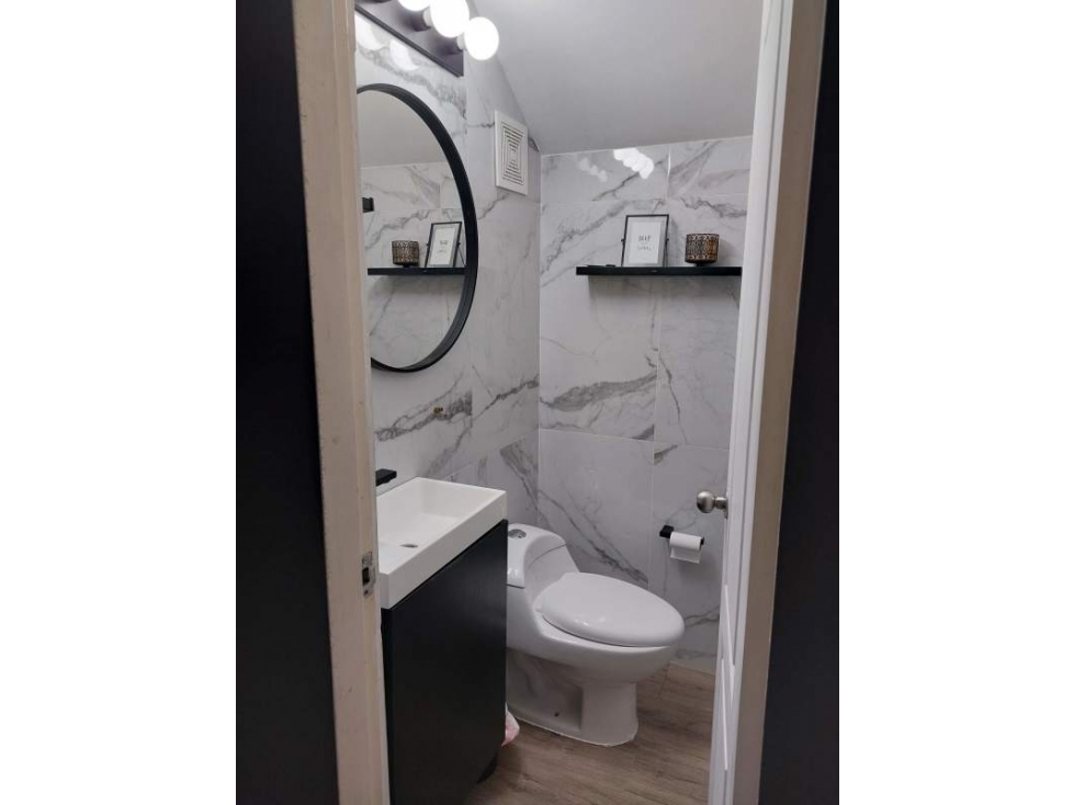 ¡Â¡SE VENDE !! ESPECTACULAR casa en VILLA LUCRE