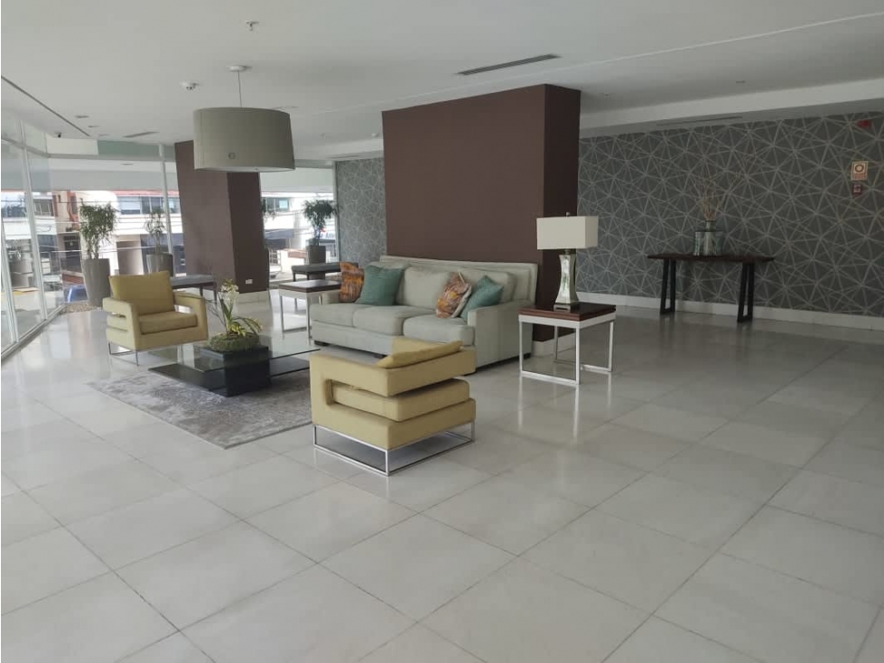¡Â¡SE VENDE !! ESPECTACULAR apartamento en VIA PORRAS.