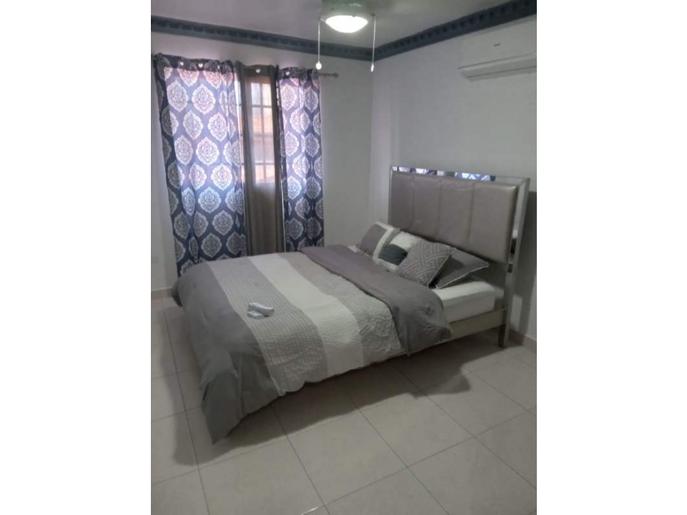 ¡¡GRAN OFERTA!! SE ALQUILA CASA en Altos de Panamá - 1