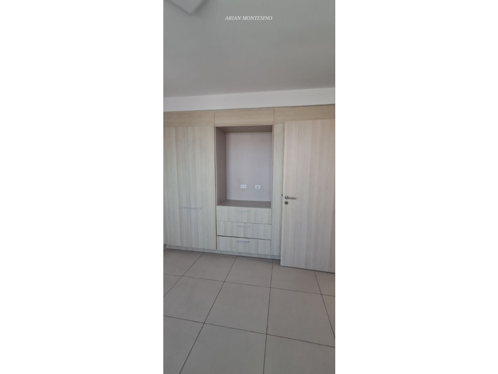 ALQUILER DE APARTAMENTO EN BELLA VISTA — foto 2