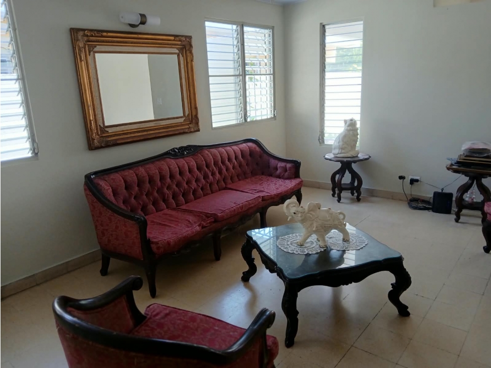 En alquiler con opción a compra, casa en Urbanización Chanis
