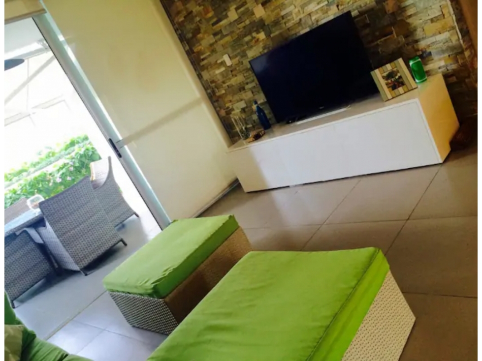 Apartamento amueblado en venta - PH Carenero - Punta Barco, San Carlos