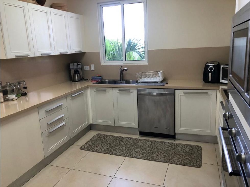 Se alquila apartamento en santa maría amoblado $3100 — foto 6