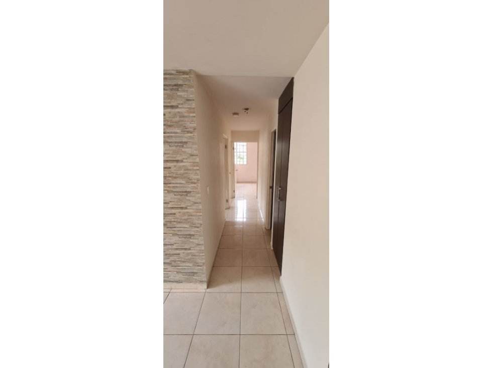 Se vende apto en la Transísmica $125,000 935m2 — foto 3