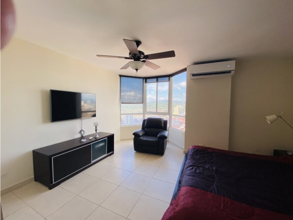 Alquilo apartamento remodelado de lujo con vista panoramica — foto 4