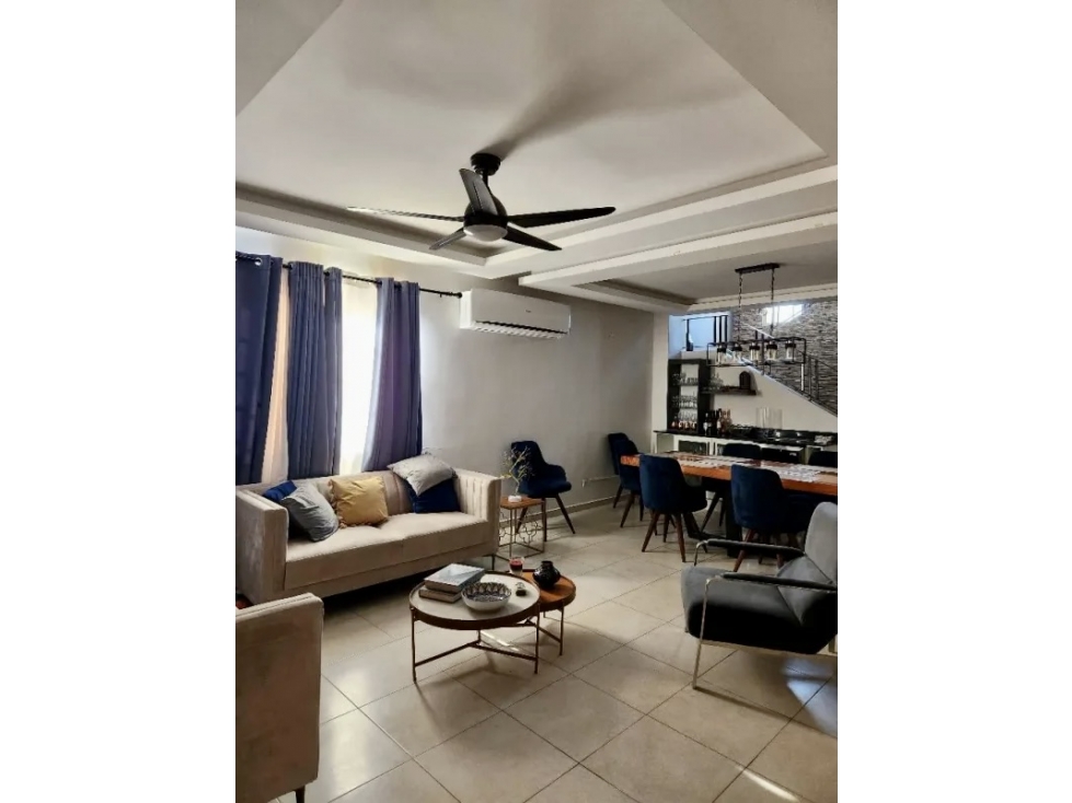 SE VENDE CASA REMODELADA EN SAN ANTONIO $295,000 — foto 4