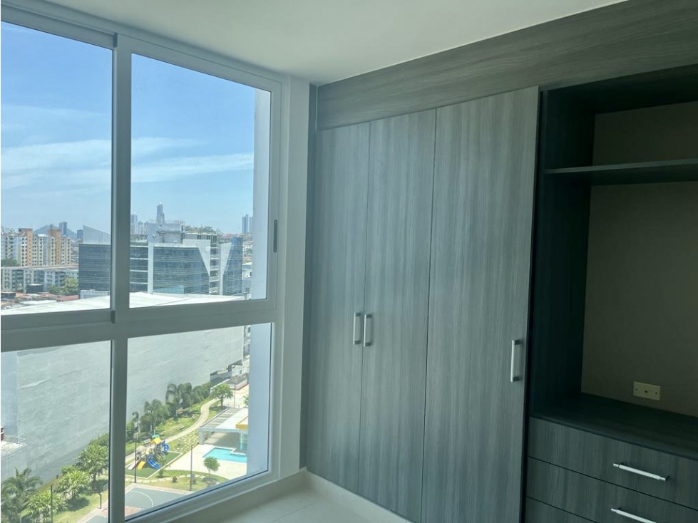 ALQUILO HERMOSO APARTAMENTO EN CONDADO DEL REY $1,600 — foto 5