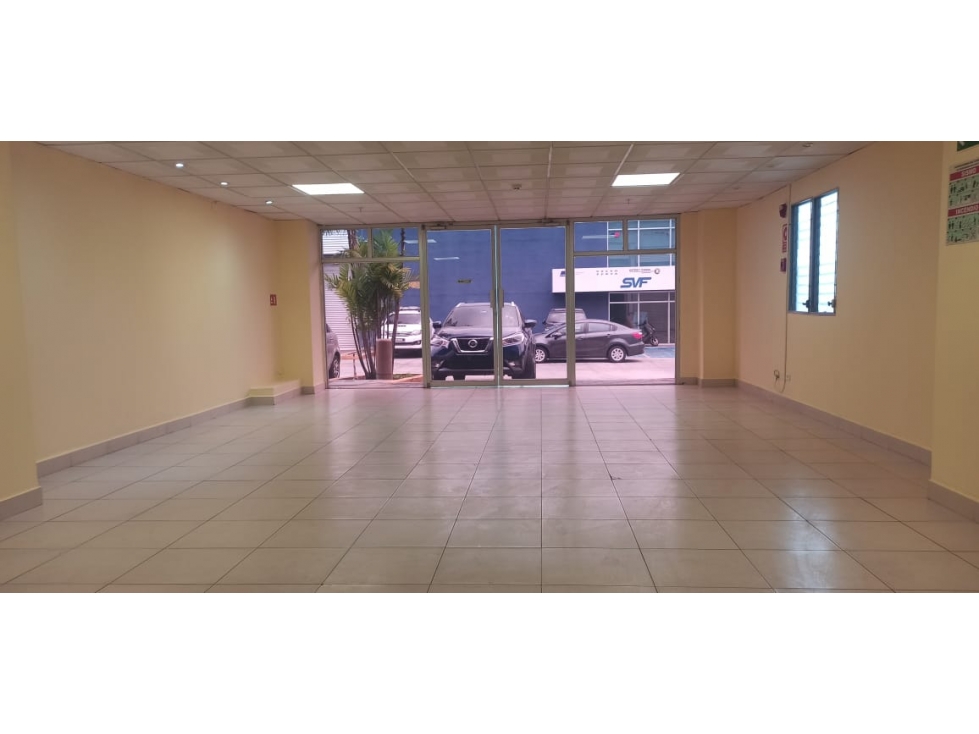 SE ALQUILA BODEGA EN AVE CINCUENTENARIO | LISTA PARA OCUPAR - 6