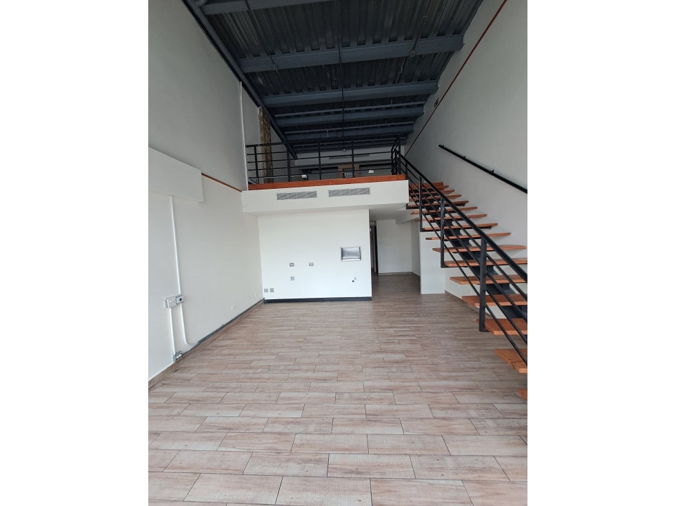 SE ALQUILA LOCAL COMERCIAL EN SAN FRANCISCO