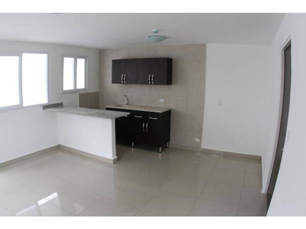 Alquilo apartamento tipo estudio en parque lefevre - 3