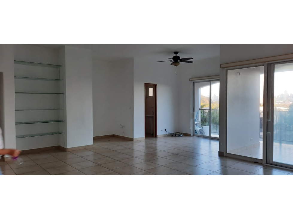 SE ALQUILA EXCLUSIVO APARTAMENTO EN AMADOR — foto 2