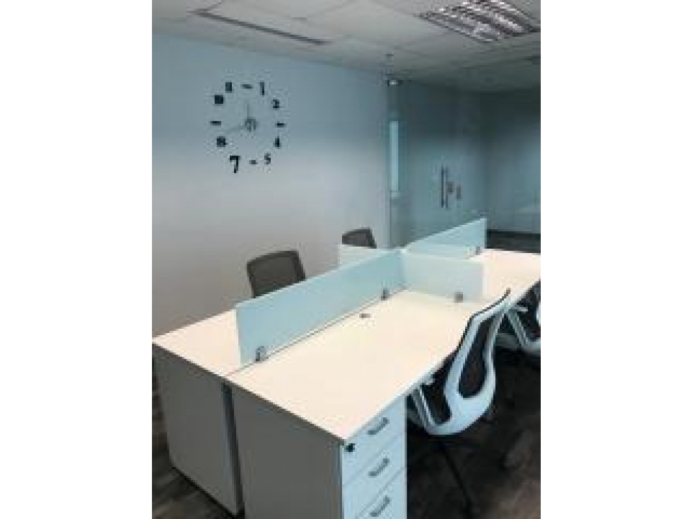 Se alquila oficina amoblada en Calle 50 Torre Global 167Mts $2,150 — foto 2