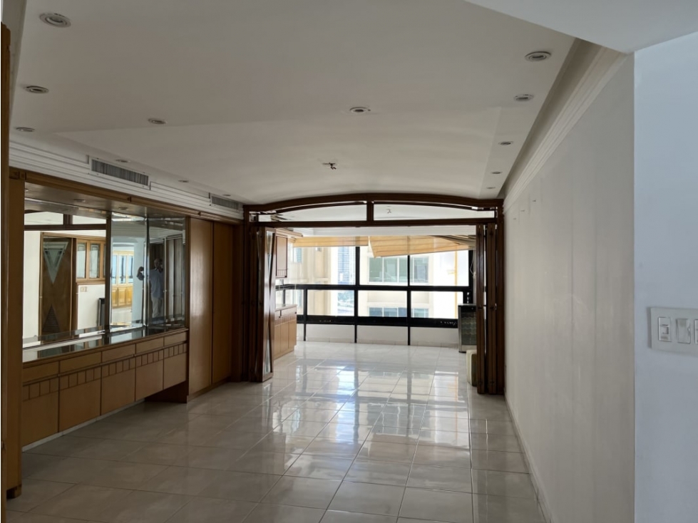 Alquilo extraordinario apartamento Paitilla 317 mts — foto 3