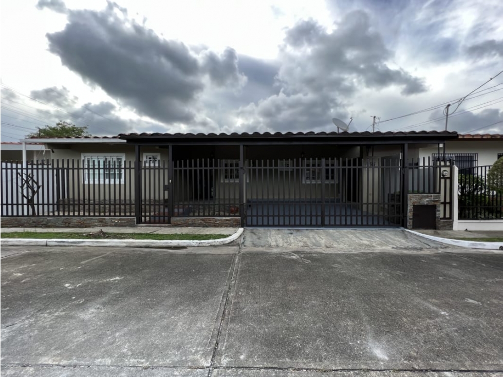 Casa para Alquilar en Altos de Panamá $1,500
