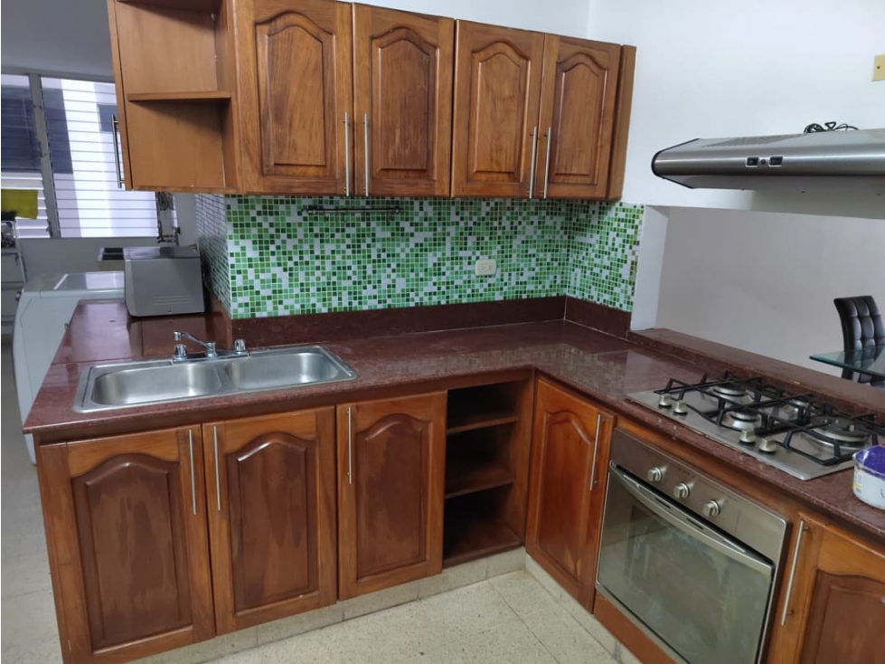 FS 2381 SE ALQUILA APARTAMENTO EN MARBELLA SEMI Y AMOBLDO COMPLETO — foto 5