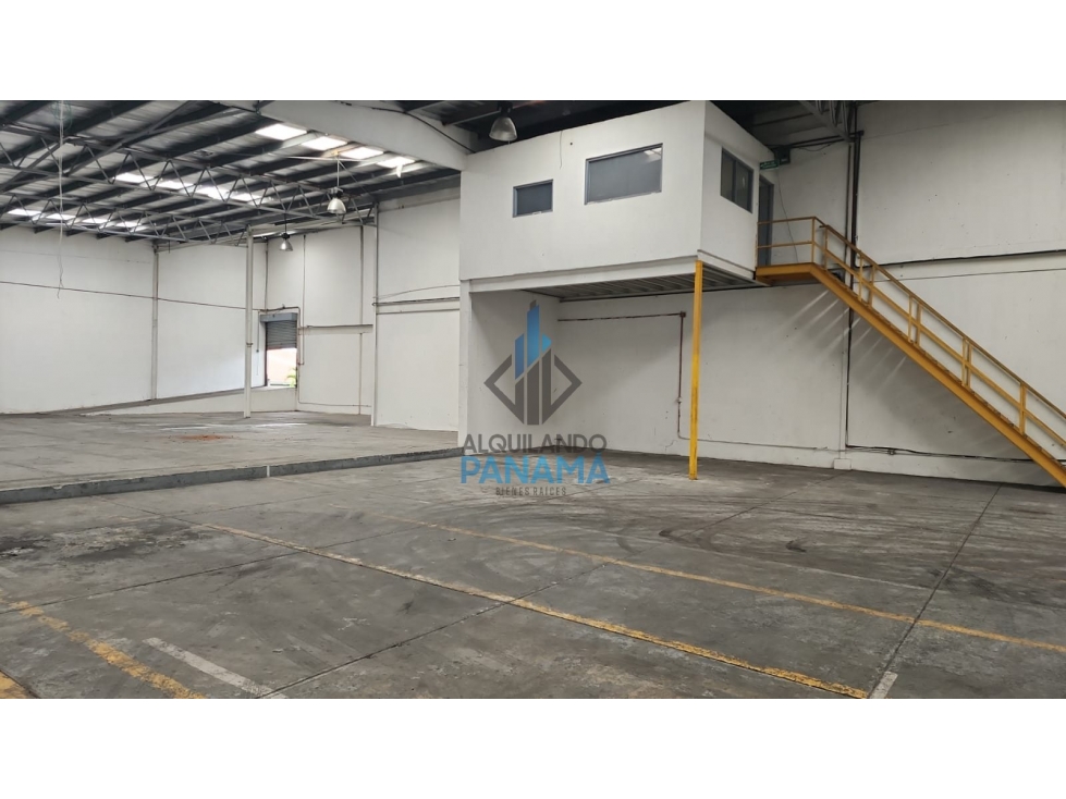 Bodega en Complejo Cerrado y Seguro >>1,228mt2 — foto 5