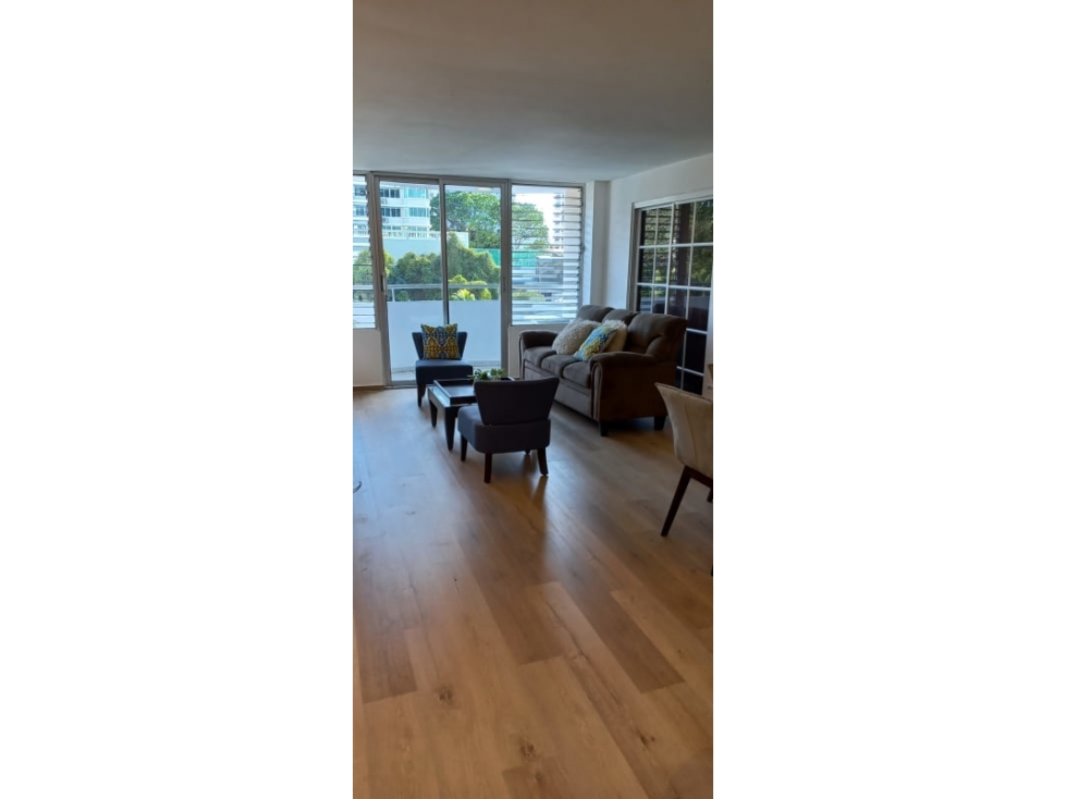 Alquilo Apartamento amoblado con excelente ubicación — foto 4