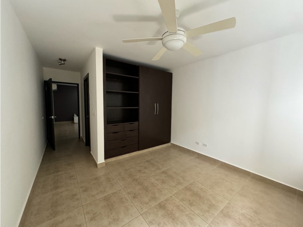 Alquilo Extraordinario apartamento en Embassy Village — foto 4