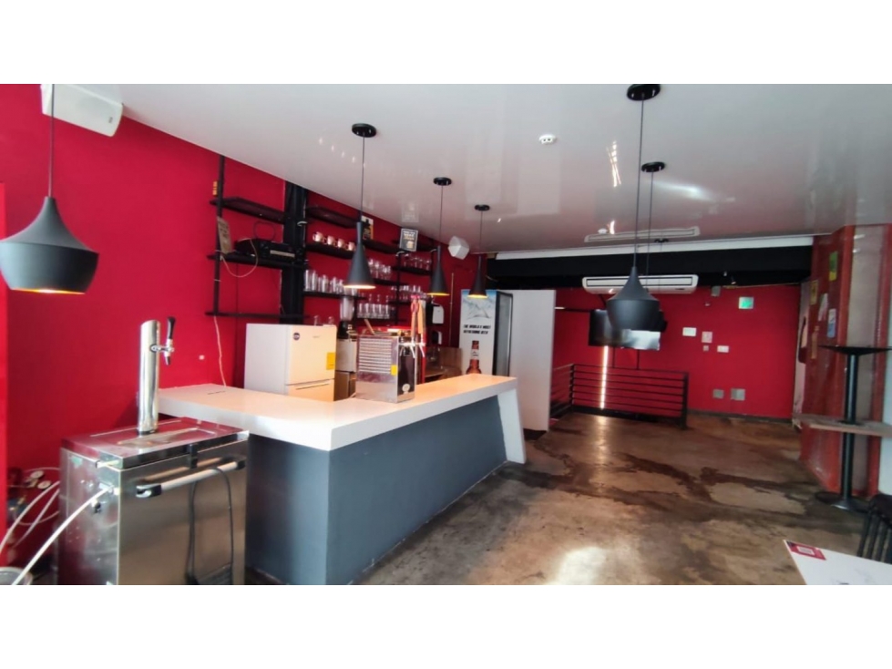 Alquilo Extraordinario local para pizzería con horno Incluido