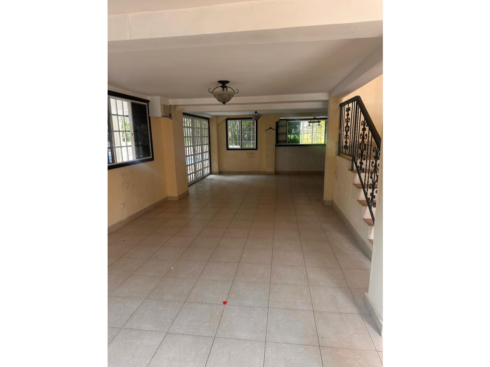 VENTA DE CASA EN ALBROOK, PRECIO NEGOCIABLE - 3