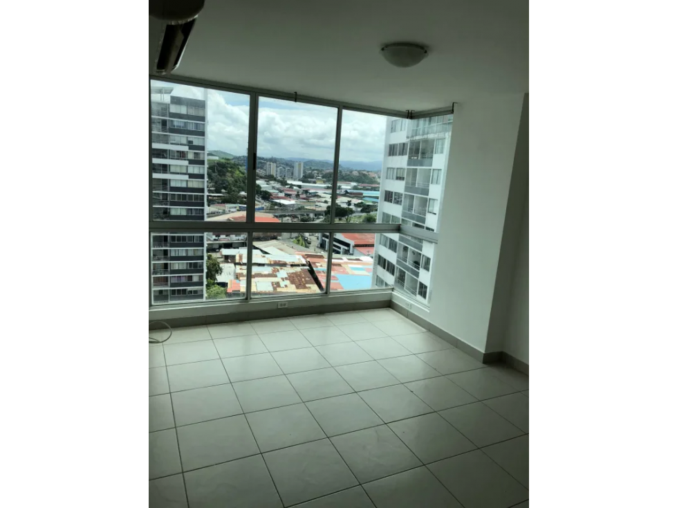 VENTA DE APARTAMENTO EN LA 12 DE OCTUBRE