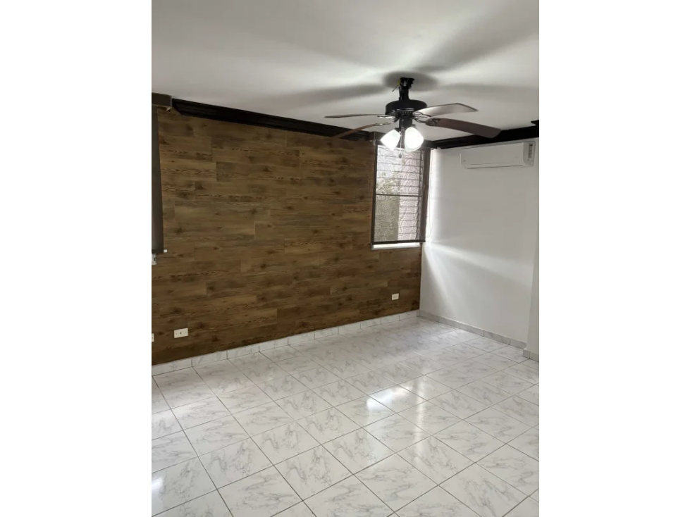 Se alquila apartamento en PH DOS MARES I