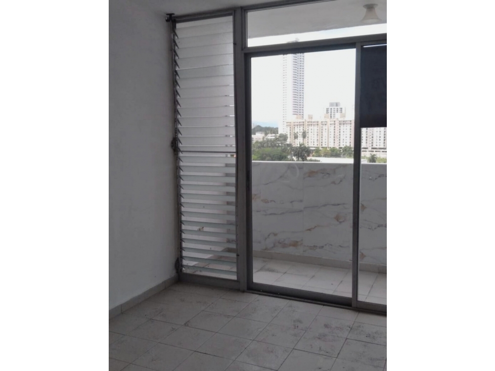 Se vende apartamento en PH Torres de España - 4