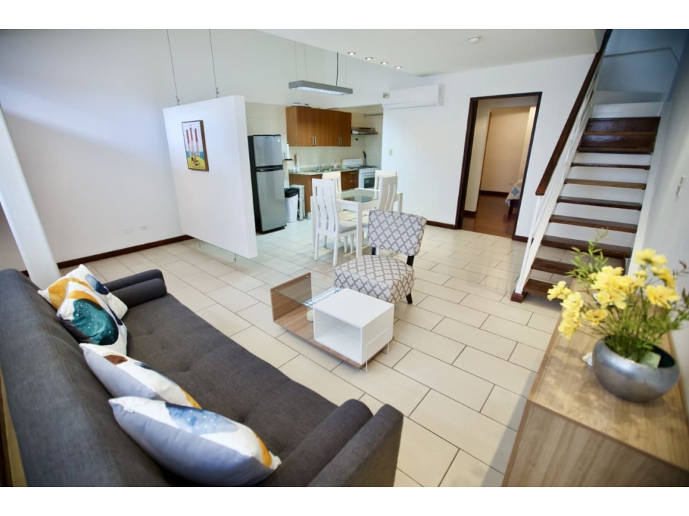 ALQUILER DE APARTAMENTO EN CASCO VIEJO — foto 3
