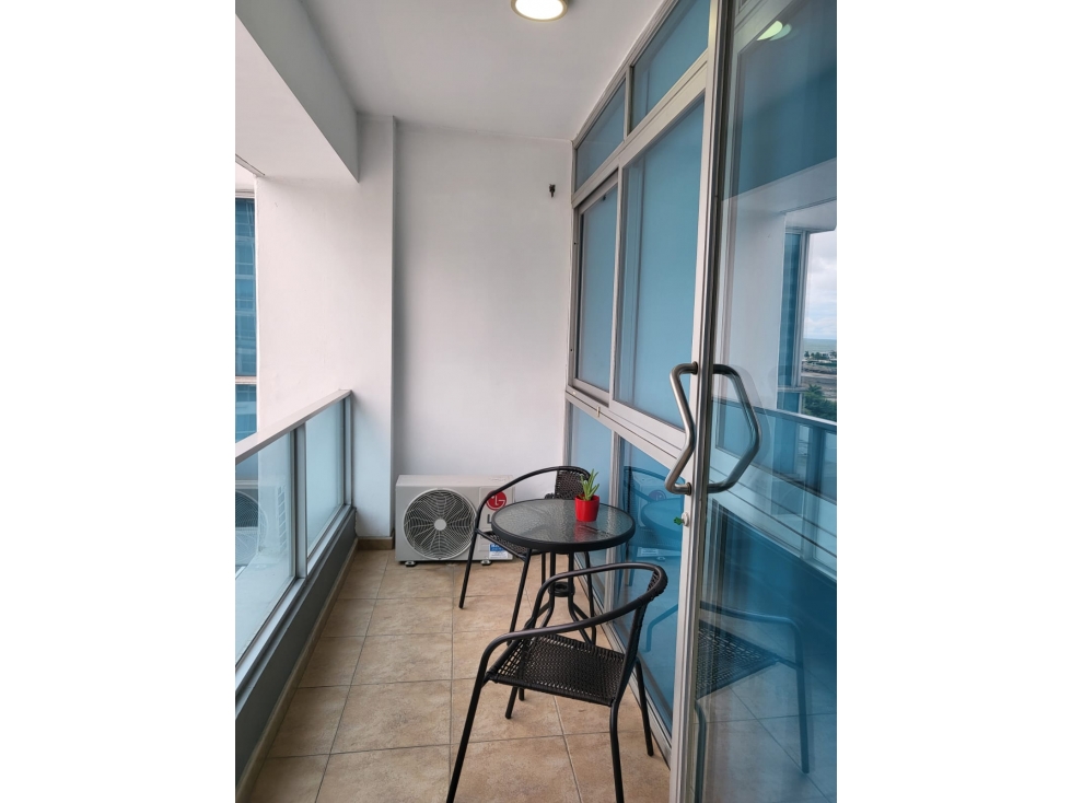 Vendo apto lindo y moderno en Ave Balboa 2rec IMG83 — foto 5