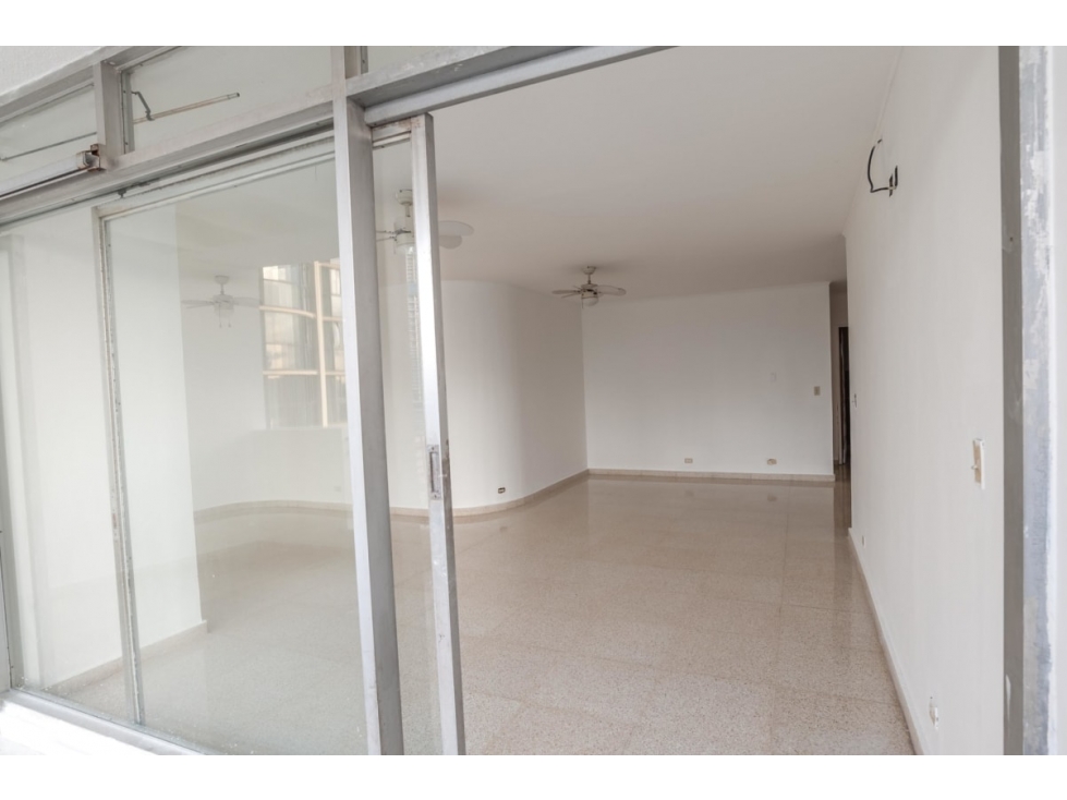 SE ALQUILA APARTAMENTO EN PUNTA PAITILLA LINEA BLANCA 2R FS 2671 — foto 2