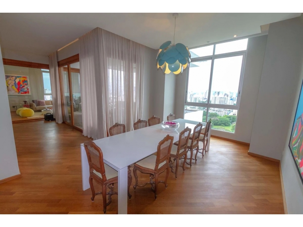 VENDO APARTAMENTO CON VISTA AL PARQUE OMAR EN ALTOS DEL GOLF $720.000 — foto 2