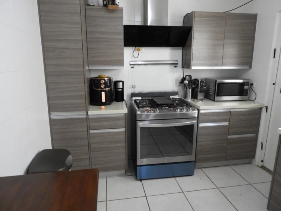 SE ALQUILA APARTAMENTO AMOBLADO EN BRISAS DEL GOLF - 5